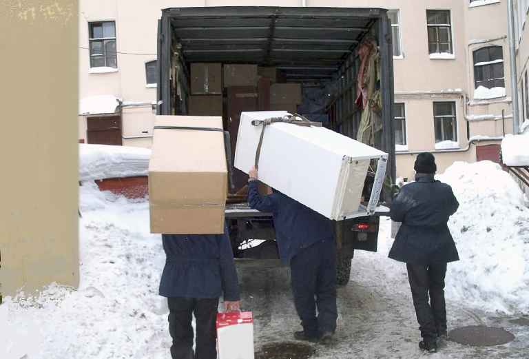 Грузопереовзки картонных коробок С вещами услуги попутно из Красноярска в Калининграда